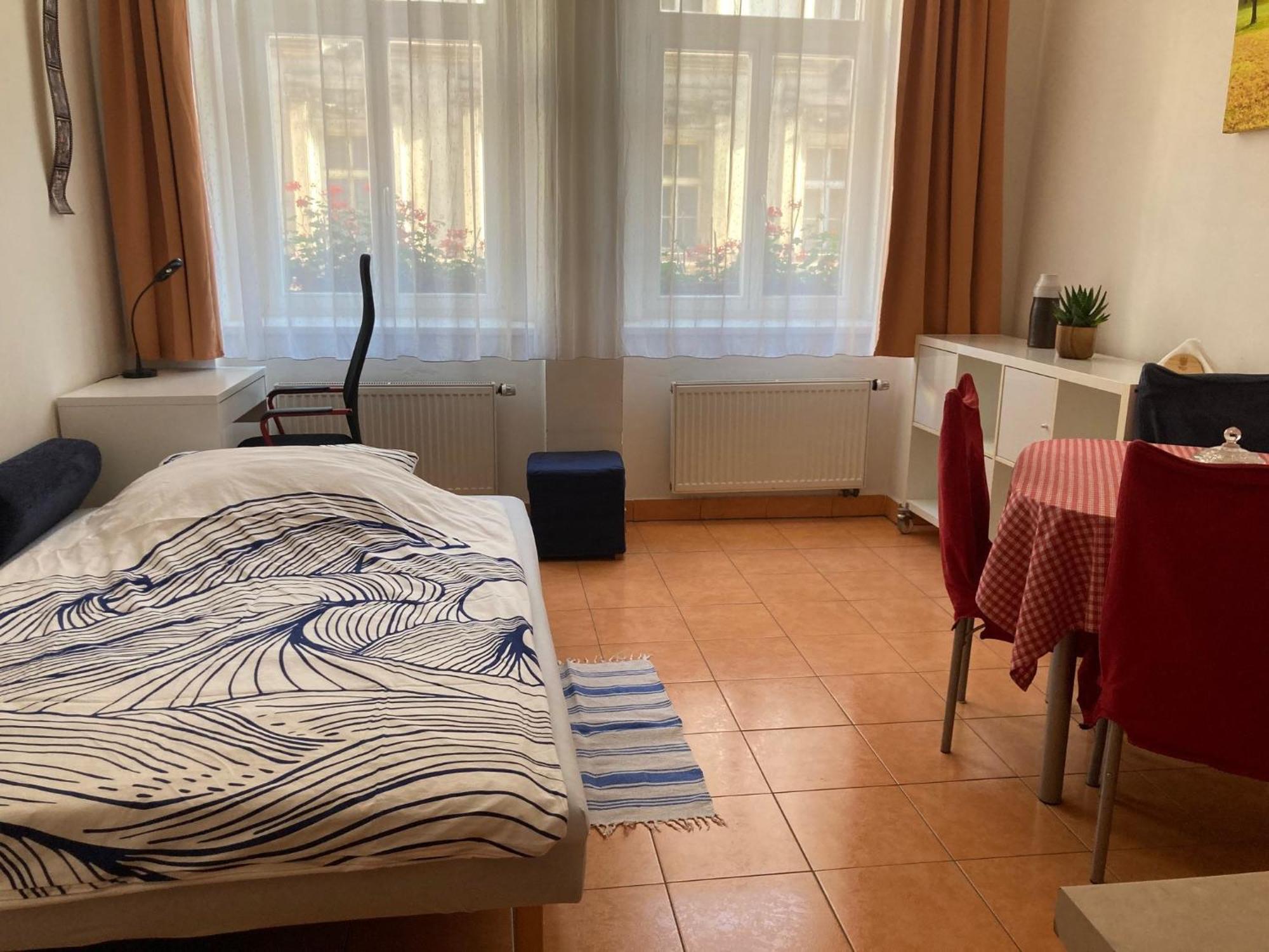 5 Apart Otel Prag
