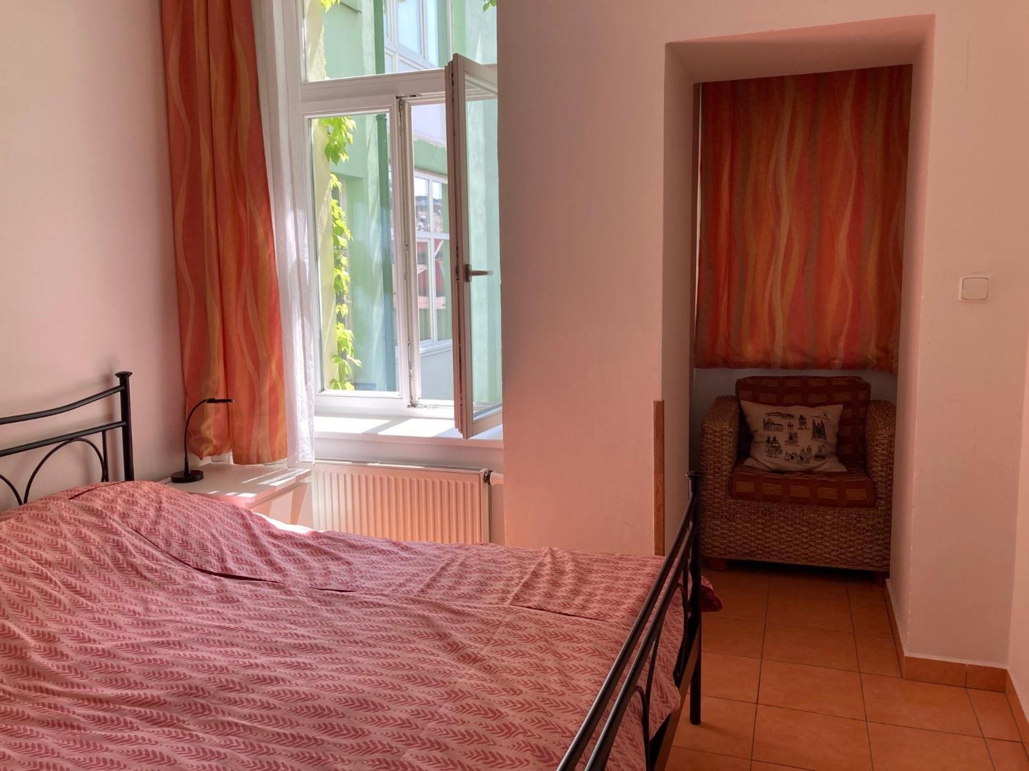 Apart Otel 5 Prag